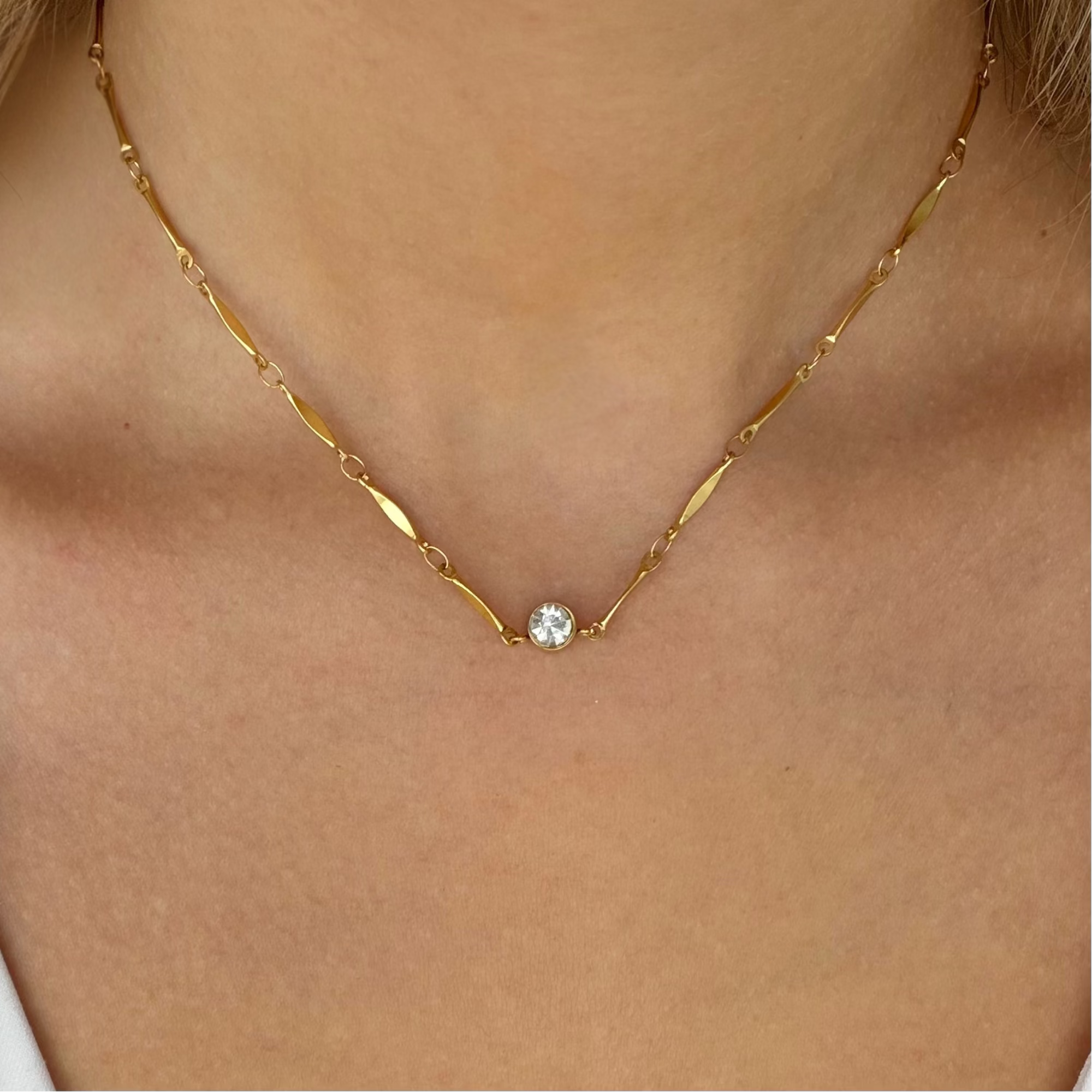 Spotlight Choker Necklace - EVRYJEWELS