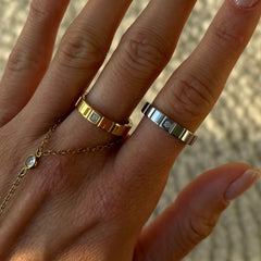 Moonbeam Ring - EVRYJEWELS