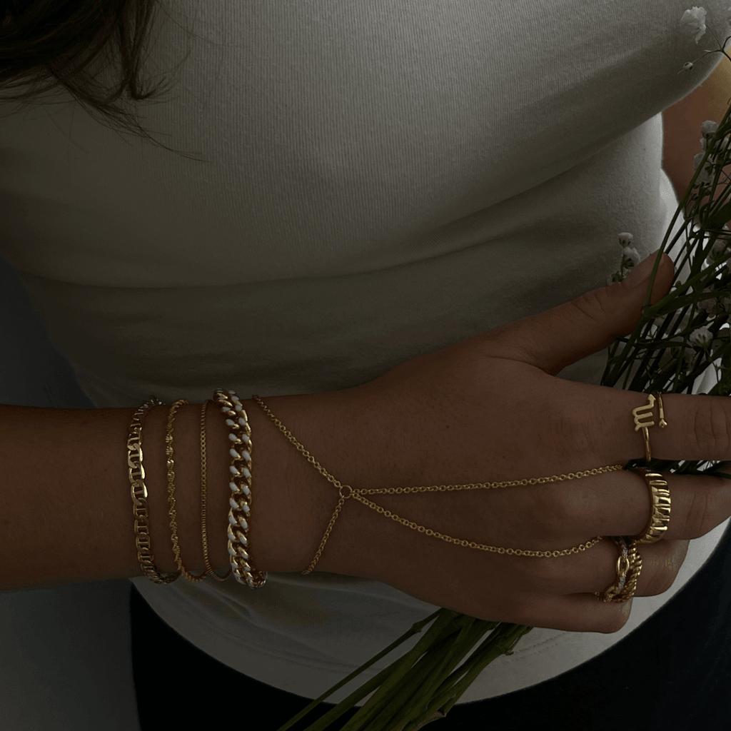 Viral Hand Chains: Anti Tarnish Waterproof